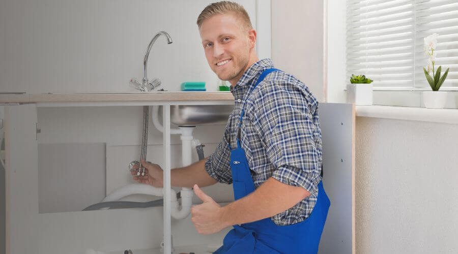 Nighttime Plumber in Middle Point, OH